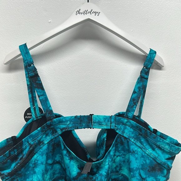 Torrid Swimsuit One 1 Piece Suit Tie Dye Mesh Insert Teal Black New Plus Size 4X - Picture 9 of 10